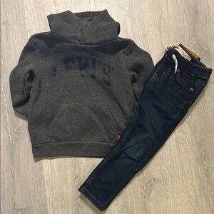 Levi's Charcoal Gray Hooded Sweatshirt and Jeans